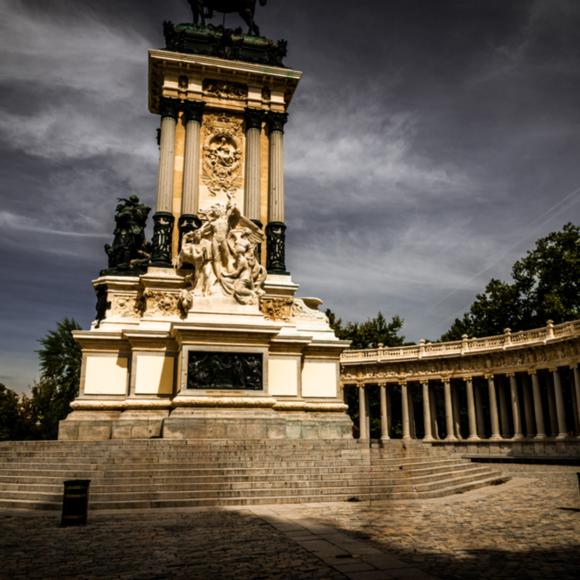 Monumento a Alfonso XII