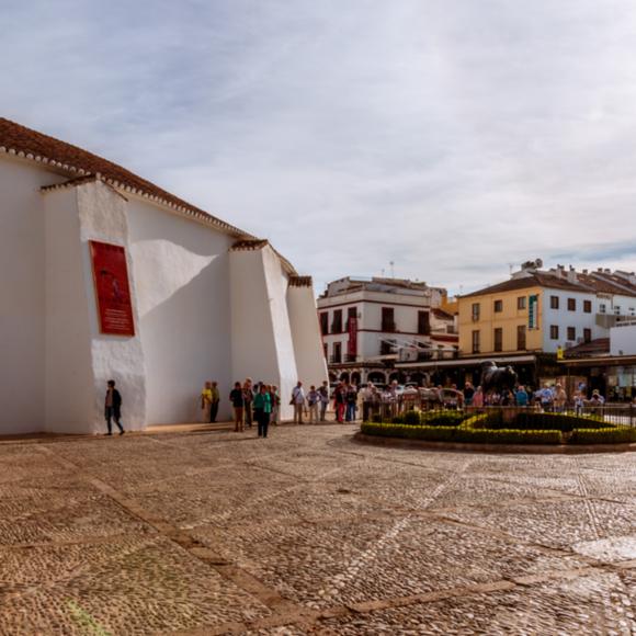 Vorplatz des Plaza de Toros